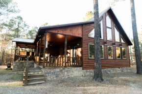 Nik's Nest 2 Bdrm, 2 Bath, Hot tub, Fireplace, 1Story, Fire Pit, Horseshoes